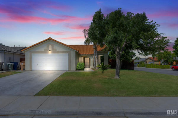 2102 DAY LILY DR, BAKERSFIELD, CA 93304 - Image 1