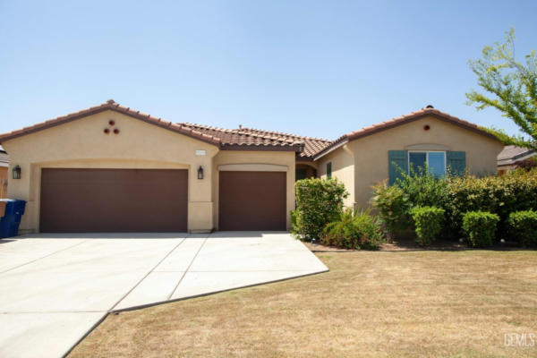5411 UPTON AVE, BAKERSFIELD, CA 93313, photo 4 of 46