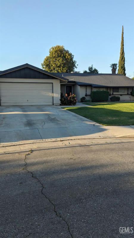 512 FRIANT CT, BAKERSFIELD, CA 93309, photo 1 of 20