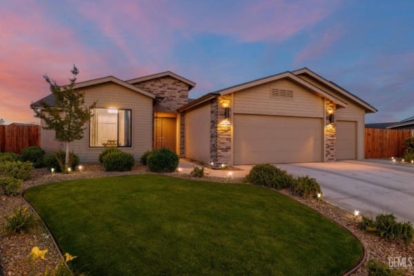 7702 CANYON TRAIL AVE, BAKERSFIELD, CA 93313 - Image 1